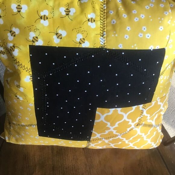 CLOSEOUT SALE $10 NWT Hand Crafted Quilted  Pillow in Yellows, Black White - Picture 3 of 6